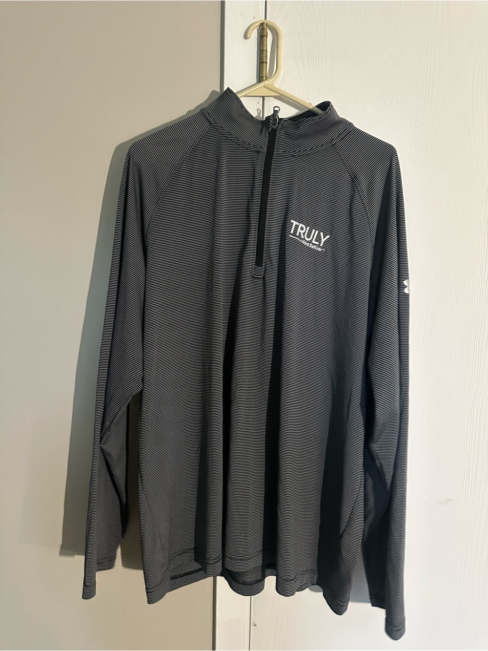 TRULY Men's Black Striped Lightweight Quarter-Zip Shirt Jacket